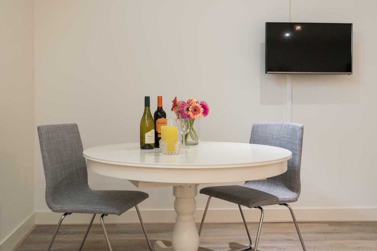 Clean And Modern Nassau Canal Apartment Άμστερνταμ Εξωτερικό φωτογραφία